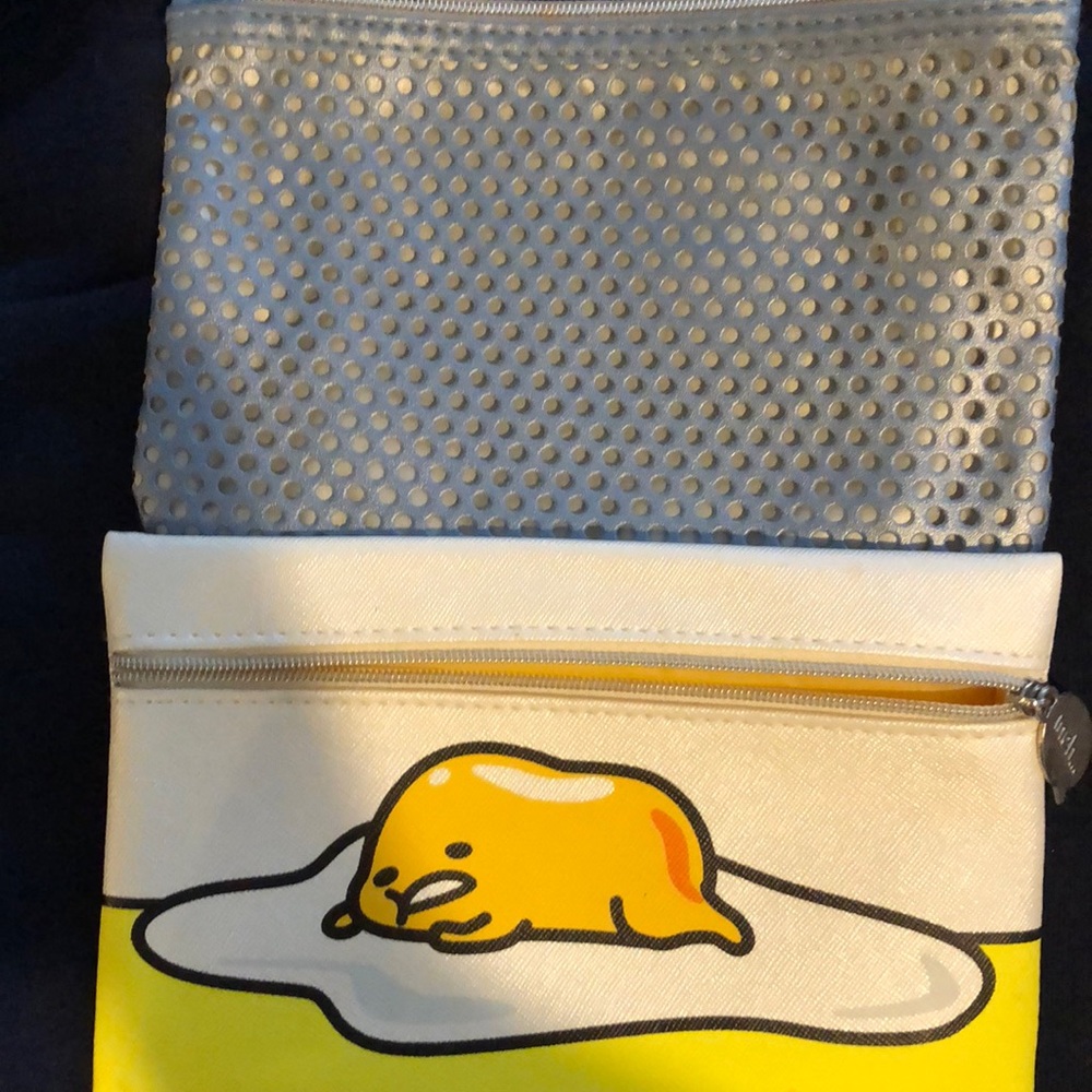 Makeup Bag Bundle. - image 3